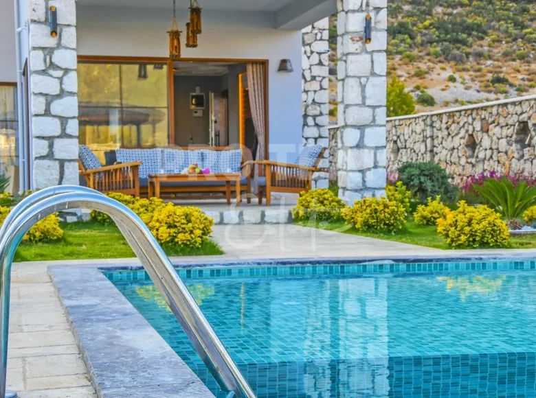 Villa de 3 habitaciones 220 m² Kalkan, Turquía