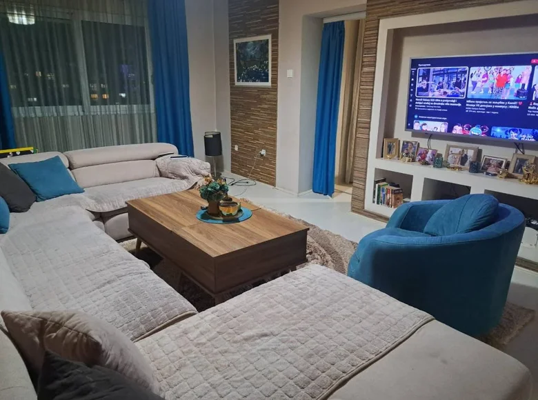 Mieszkanie 2 pokoi 78 m² Podgorica, Czarnogóra