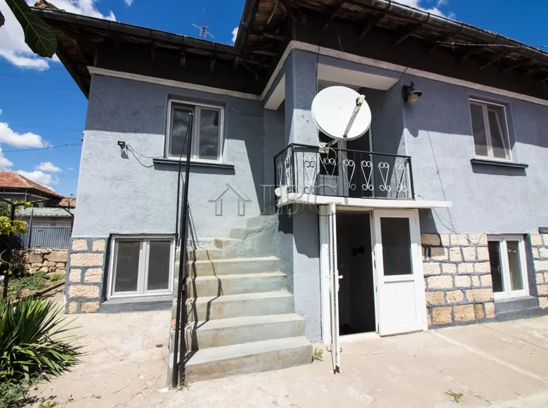 3 bedroom house 150 m² Tsenovo, Bulgaria