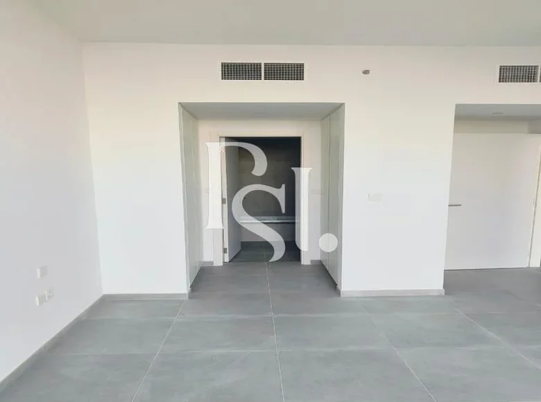 Квартира 1 спальня 65 м² Sharjah Emirate, ОАЭ