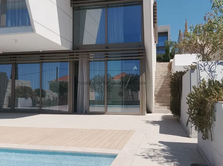 Villa de tres dormitorios 178 m² Mouttagiaka, Chipre
