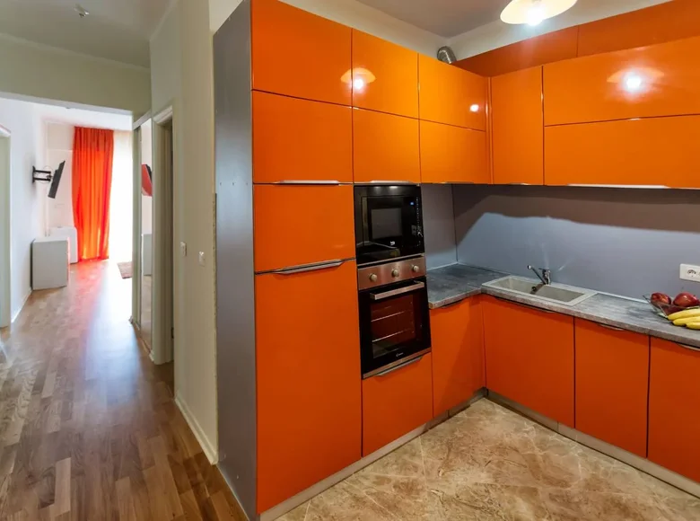 Mieszkanie 2 pokoi 78 m² Budva, Czarnogóra