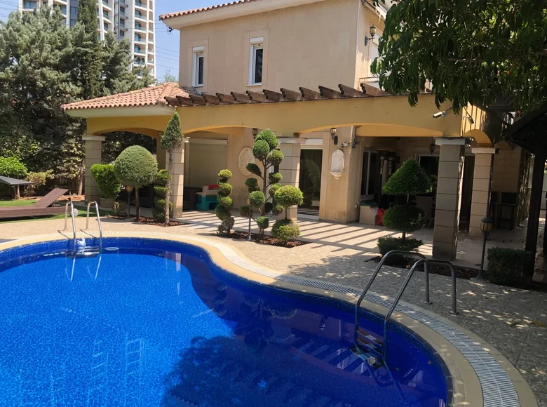 Maison 4 chambres 301 m² Germasogeia, Chypre