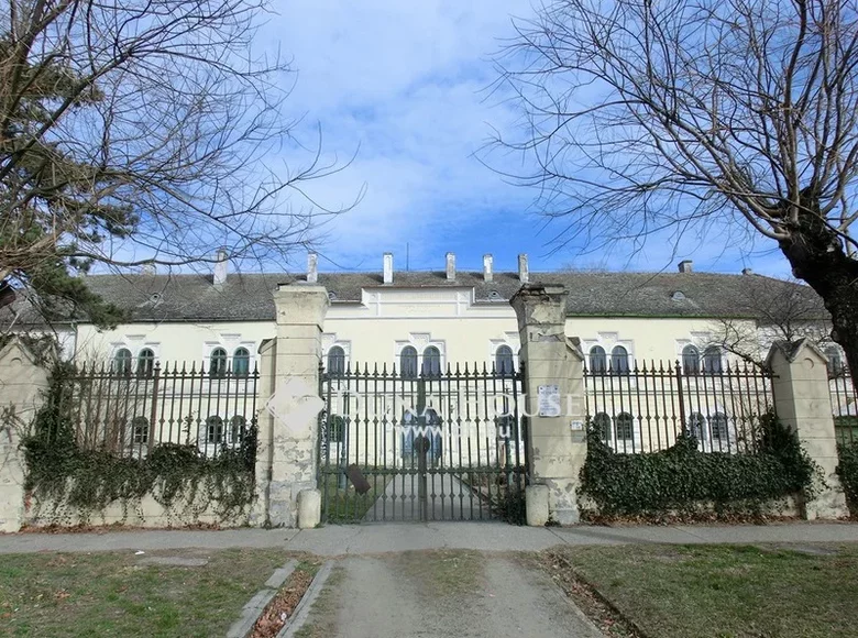 Villa 3 830 m² Kecskemeti jaras, Ungarn