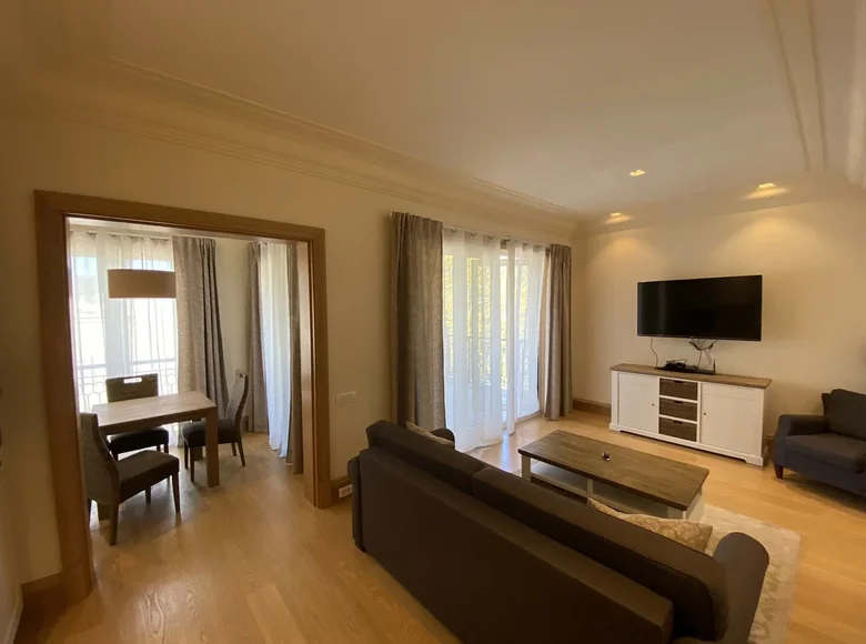 1 bedroom apartment 75 m² Tivat, Montenegro