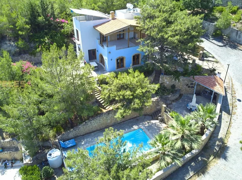 villa de 3 chambres 1 000 m² Motides, Chypre du Nord