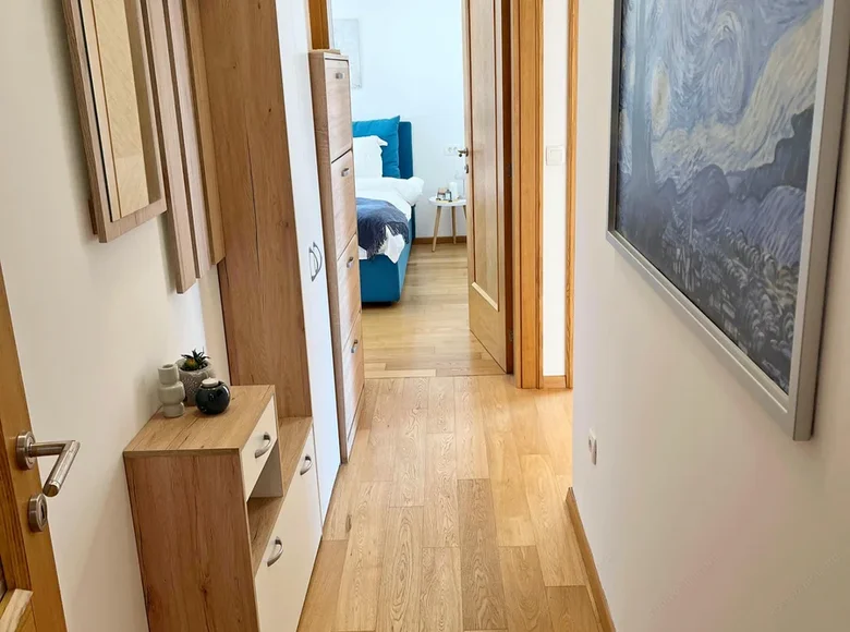 Mieszkanie 3 pokoi 99 m² Tivat, Czarnogóra