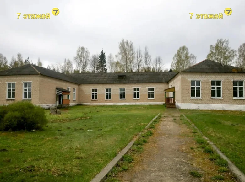 Коммерческое помещение 670 м² в Избище, Беларусь