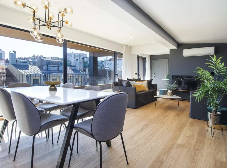 3 bedroom apartment 147 m² Madalena, Portugal