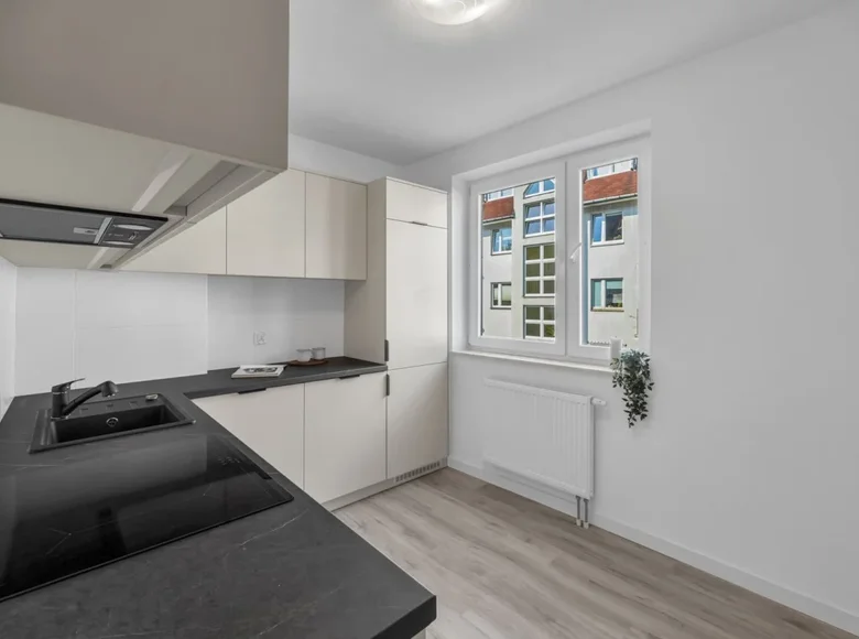 Квартира 3 комнаты 71 м² Варшава, Польша