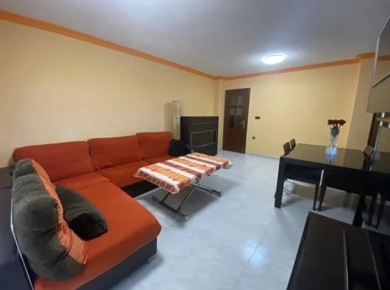 2 bedroom apartment  Alicante, Spain