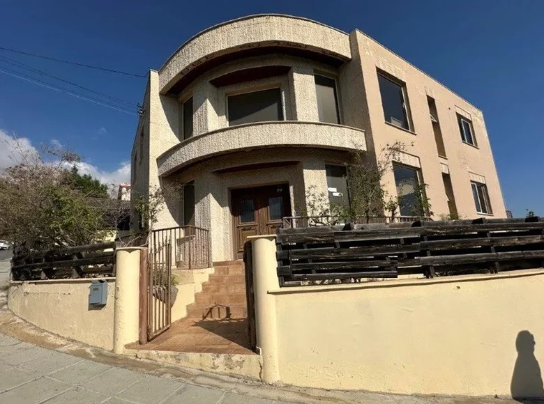 Casa 4 habitaciones 306 m² Demos Agiou Athanasiou, Chipre