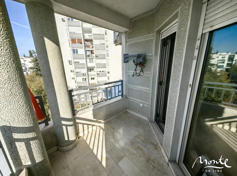 Apartamento 3 habitaciones 91 m² Tivat, Montenegro