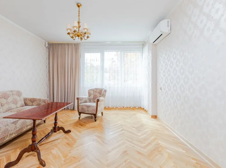 Квартира 3 комнаты 50 м² Варшава, Польша