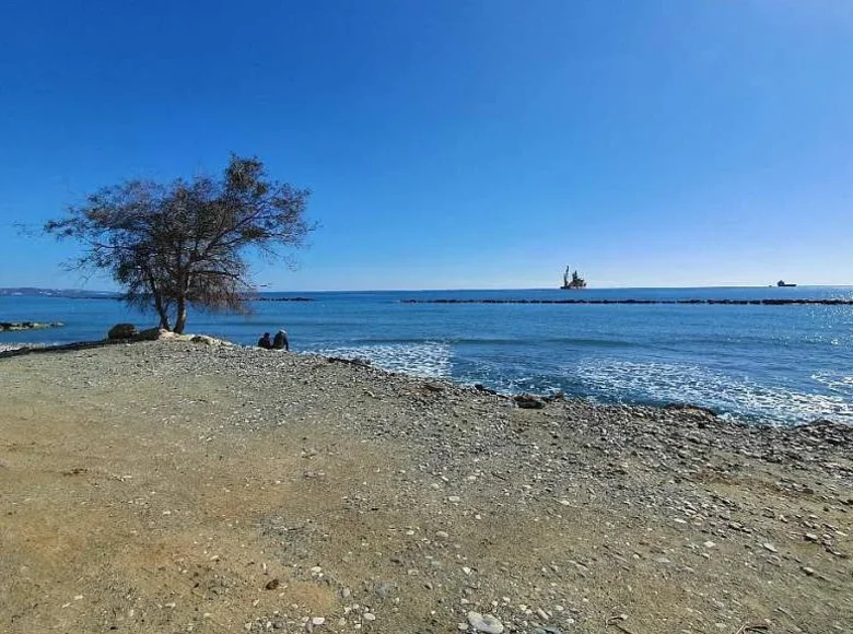 Land  koinoteta pyrgou lemesou, Cyprus