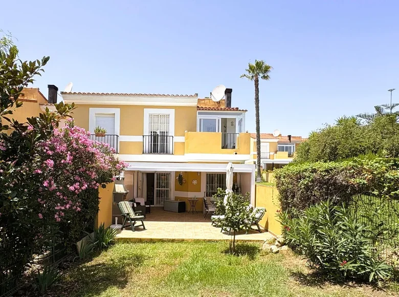 Dom 3 pokoi 195 m² Manilva, Hiszpania