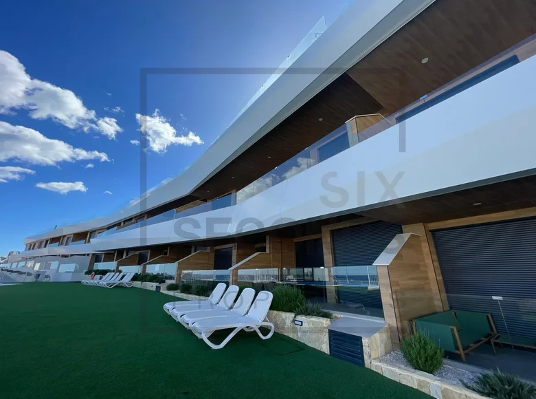 Mieszkanie 2 pokoi 115 m² Elx Elche, Hiszpania