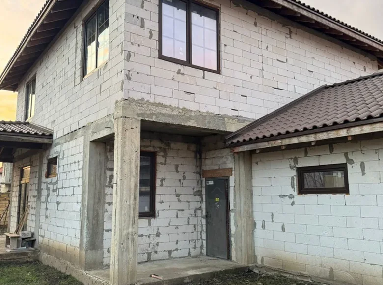 4 room house 212 m² Lymanka, Ukraine