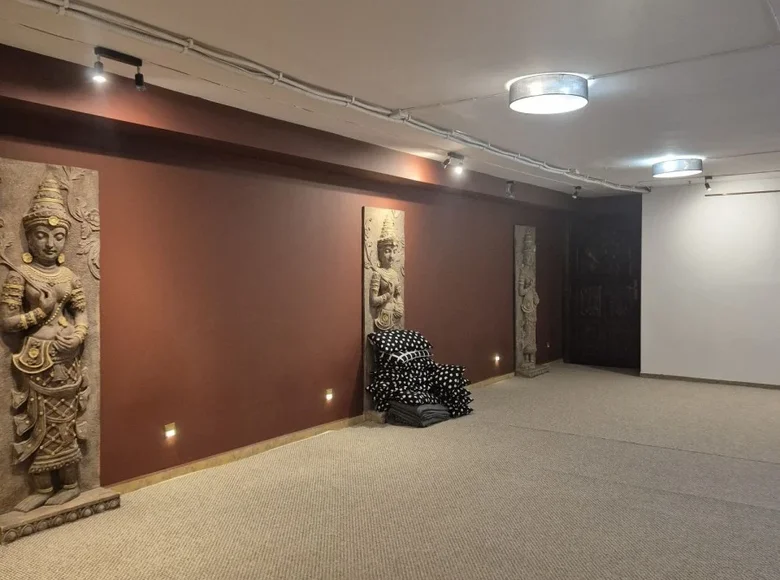 Apartment 236 m² in Warsaw, Poland