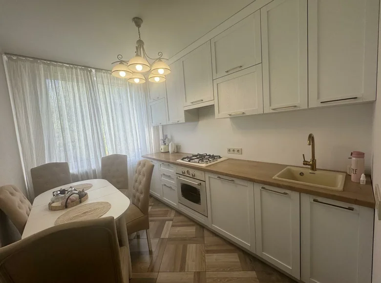 Mieszkanie 3 pokoi 54 m² Orsza, Białoruś