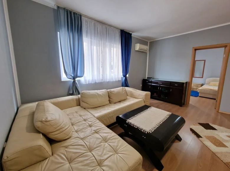 Mieszkanie 2 pokoi 67 m² Budva, Czarnogóra