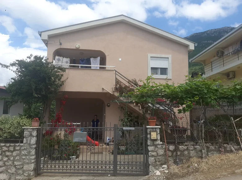 Дом 4 комнаты 164 м² Сутоморе, Черногория
