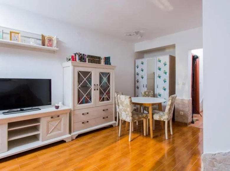 Wohnung 1 Schlafzimmer 53 m² Budva, Montenegro