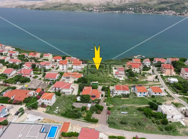 Atterrir 775 m² Town of Pag, Croatie