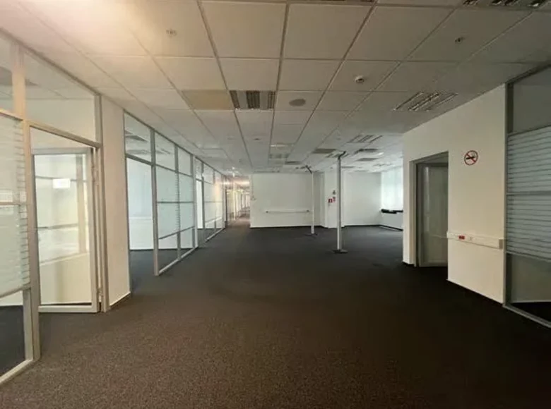 Oficina 1 071 m² en Putilkovo, Rusia