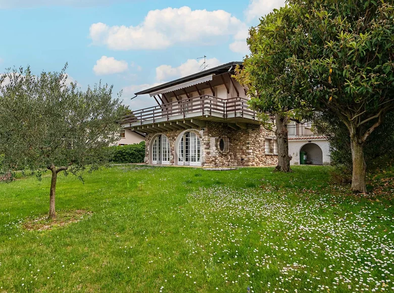 Villa 7 habitaciones 180 m² Peschiera del Garda, Italia