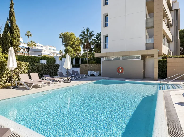 Apartamento 3 habitaciones 111 m² Marbella, Španjolska