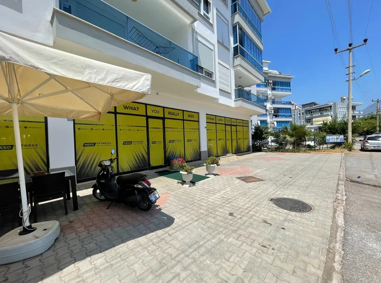 Propiedad comercial  en Oba, Turquía