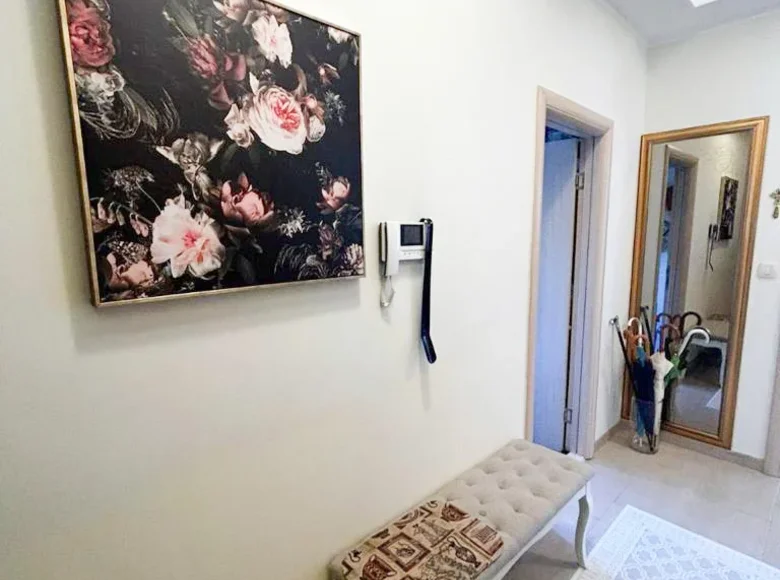 Mieszkanie 2 pokoi 88 m² Budva, Czarnogóra