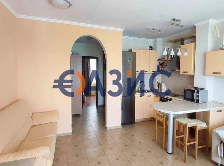 Квартира 3 комнаты 75 м² Святой Влас, Болгария