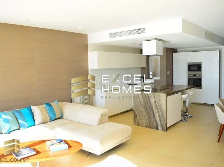 2 bedroom penthouse  in Sliema, Malta