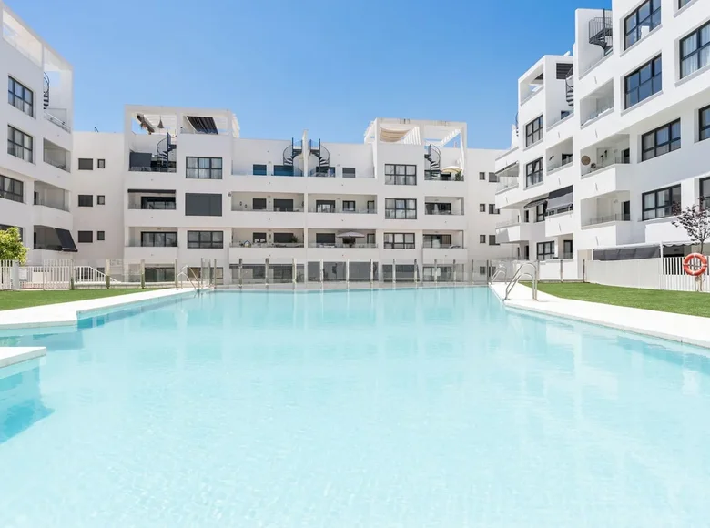 Appartement 2 chambres 77 m² Estepona, Espagne