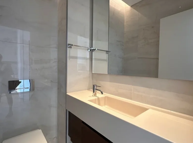 Mieszkanie 3 pokoi 160 m² Limassol, Cypr