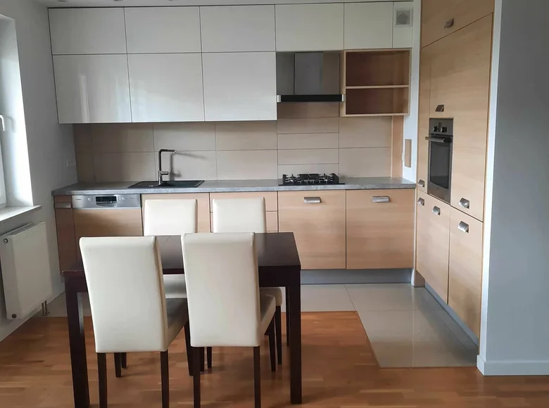 Appartement 3 chambres 59 m² en Varsovie, Pologne