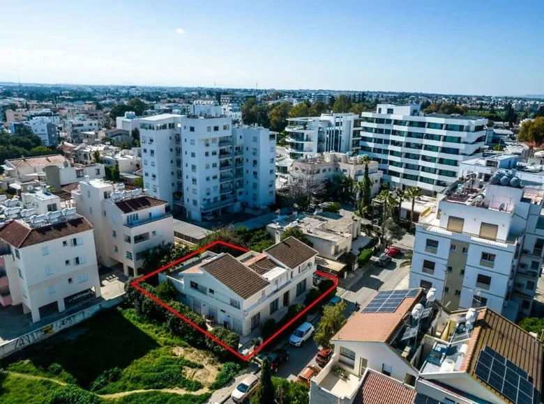 Dom wolnostojący 1 pokój 411 m² Strovolos, Cyprus