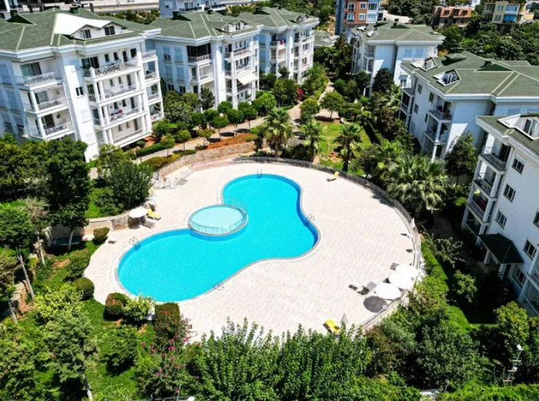 Appartement 4 chambres  Oba, Turquie