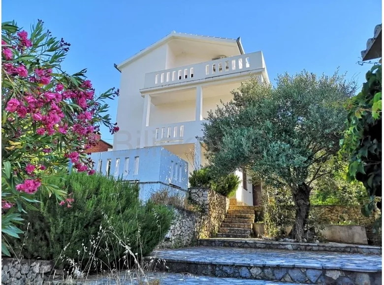 House 12 rooms 230 m² Razanj, Croatia