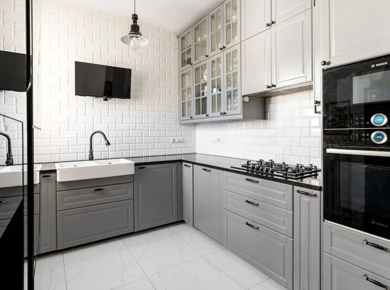 Wohnung 4 zimmer 87 m² Warschau, Polen