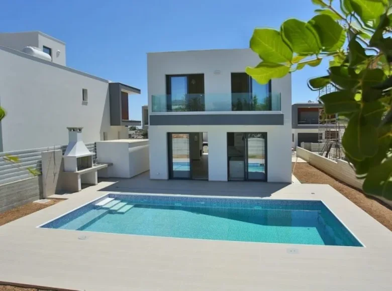 3 bedroom house 196 m² Mesogi, Cyprus