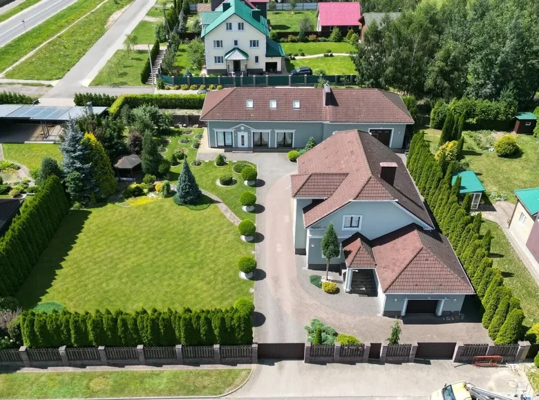 House 228 m² Minsk, Belarus