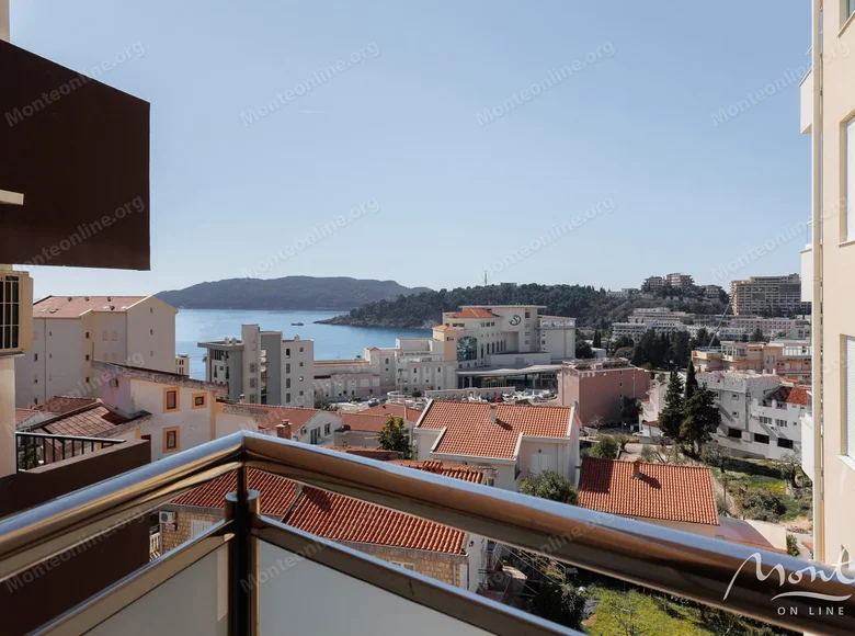 Wohnung 1 Schlafzimmer 53 m² Budva, Montenegro