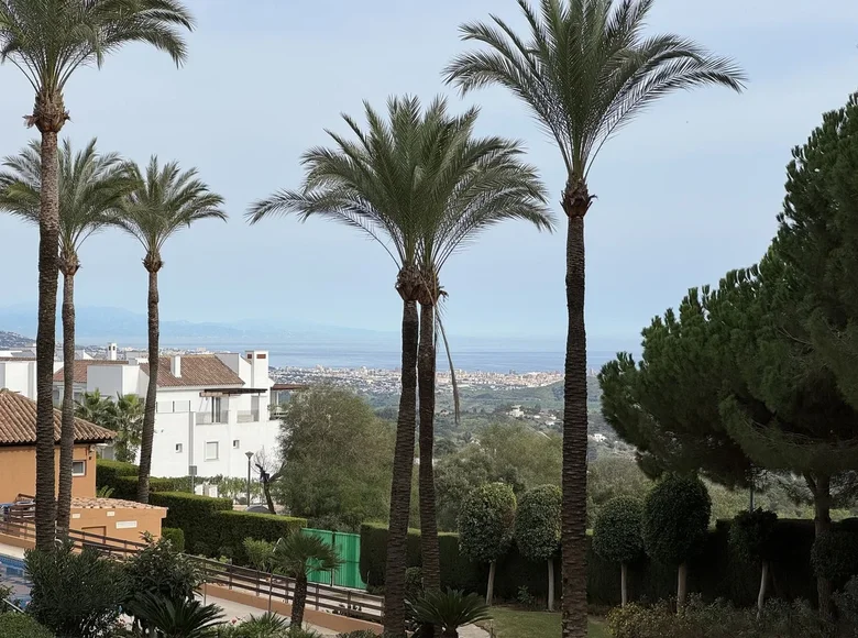 Wohnung 3 Schlafzimmer 140 m² Marbella, Spanien