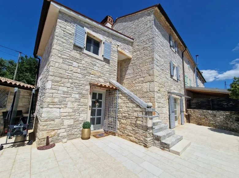 4-Schlafzimmer-Villa 208 m² Rovinj, Kroatien