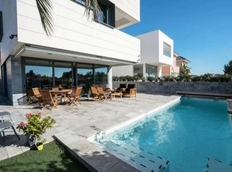 villa de 5 dormitorios 480 m² Costa Blanca, España