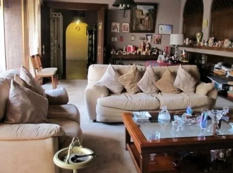 Casa 4 habitaciones 973 m² Ciudad de México, México