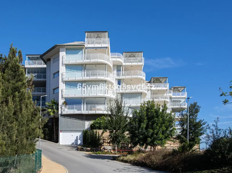 2 bedroom apartment 104 m² Benalmadena, Spain